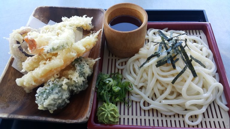 タウランガ　日本食レストラン