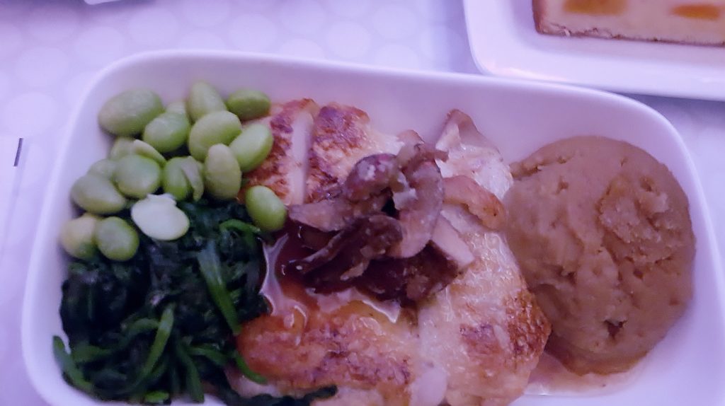 ニュージーランド航空　プレミアムエコノミー　成田オークランド間　機内食夕食　チキン