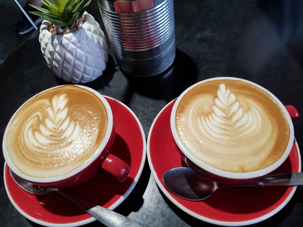 ニュージーランド　ハミルトン　おすすめカフェ　フラットホワイト
